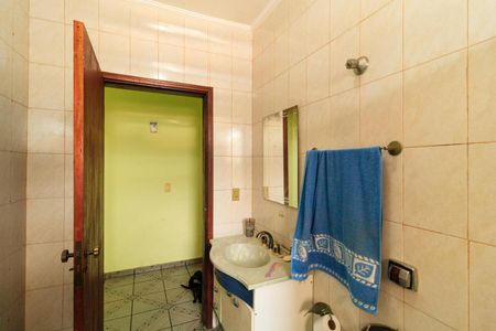 Casa à venda com 476m², 4 quartos e 3 vagasBanheiro Social