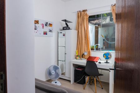 Casa à venda com 140m², 4 quartos e 2 vagasQuarto 