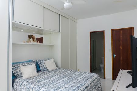 Casa à venda com 140m², 4 quartos e 2 vagasSuíte 3