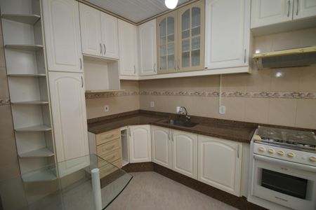 Apartamento à venda com 80m², 2 quartos e sem vagaCozinha