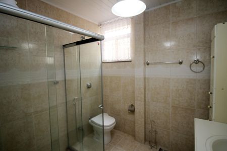 Apartamento à venda com 80m², 2 quartos e sem vagaBanheiro