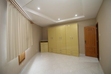 Apartamento à venda com 80m², 2 quartos e sem vagaQuarto 1