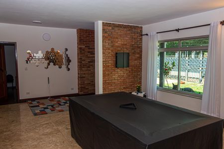 Casa à venda com 500m², 4 quartos e 2 vagasSala