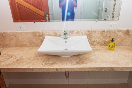 Casa à venda com 500m², 4 quartos e 2 vagasBanheiro da Suíte