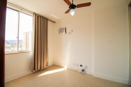 Apartamento à venda com 80m², 2 quartos e 1 vaga Apartamento à venda com 80m², 2 quartos e 1 vagaSuíte