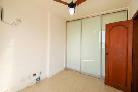 Apartamento à venda com 80m², 2 quartos e 1 vaga Apartamento à venda com 80m², 2 quartos e 1 vagaSuíte