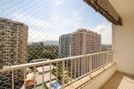 Apartamento à venda com 80m², 2 quartos e 1 vaga Apartamento à venda com 80m², 2 quartos e 1 vagaVaranda da Sala