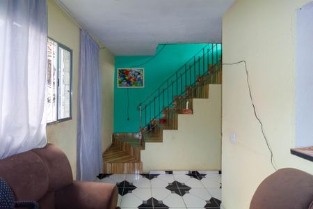 Casa à venda com 50m², 1 quarto e 1 vagaSala