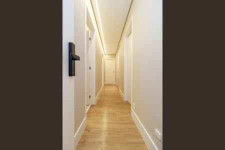 Apartamento à venda com 167m², 3 quartos e 3 vagasCorredor