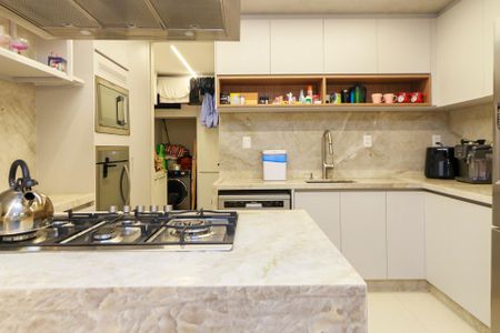 Apartamento à venda com 167m², 3 quartos e 3 vagasCozinha