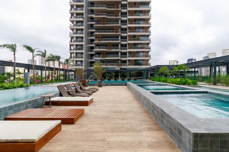 Apartamento à venda com 167m², 3 quartos e 3 vagasPiscina