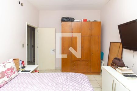 Casa à venda com 247m², 3 quartos e 2 vagasQuarto 2