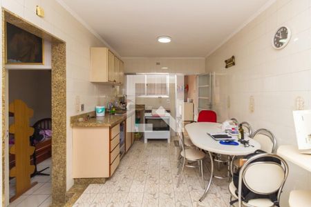 Casa à venda com 247m², 3 quartos e 2 vagasCozinha