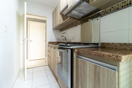 Apartamento para alugar com 57m², 2 quartos e 1 vaga Apartamento para alugar com 57m², 2 quartos e 1 vagaCozinha - Armários