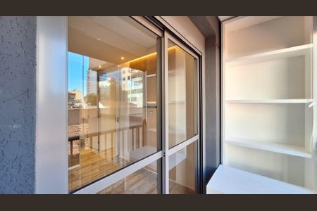 Apartamento à venda com 70m², 2 quartos e 1 vagaVaranda da suíte