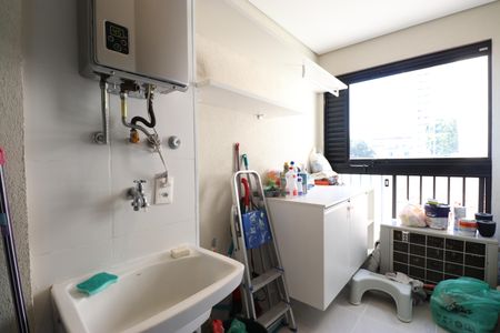 Apartamento à venda com 70m², 2 quartos e 1 vagaÁrea de Serviço