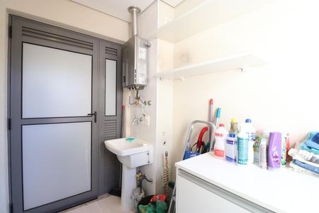 Apartamento à venda com 70m², 2 quartos e 1 vagaÁrea de Serviço