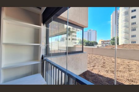 Apartamento à venda com 70m², 2 quartos e 1 vagaVaranda da suíte