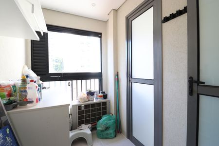 Apartamento à venda com 70m², 2 quartos e 1 vagaÁrea de Serviço