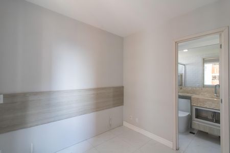 Apartamento à venda com 59m², 2 quartos e 2 vagasSuíte