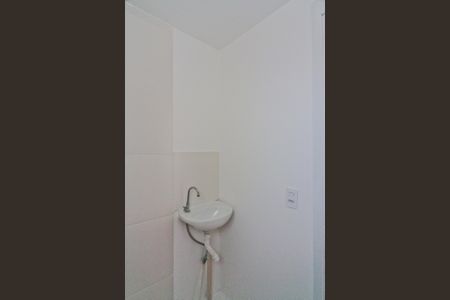 Apartamento para alugar com 42m², 2 quartos e sem vagaBanheiro