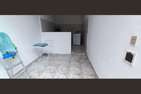 Casa à venda com 200m², 2 quartos e 2 vagasÁrea de Serviço casa 1 