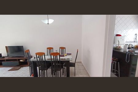 Casa à venda com 200m², 2 quartos e 2 vagasSala Casa 1