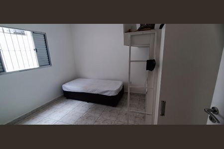 Casa à venda com 200m², 2 quartos e 2 vagasSuíte 1 Casa 1