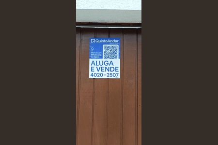 Casa à venda com 200m², 2 quartos e 2 vagasPlaca