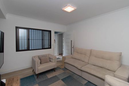 Casa à venda com 131m², 3 quartos e 2 vagas Casa à venda com 131m², 3 quartos e 2 vagasSala