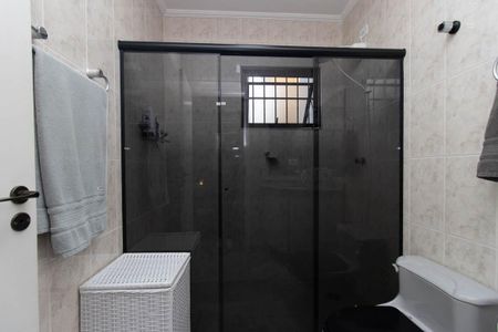 Casa à venda com 131m², 3 quartos e 2 vagas Casa à venda com 131m², 3 quartos e 2 vagasBanheiro do Quarto 1