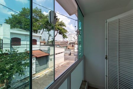 Casa à venda com 131m², 3 quartos e 2 vagas Casa à venda com 131m², 3 quartos e 2 vagasVaranda - Quarto 1
