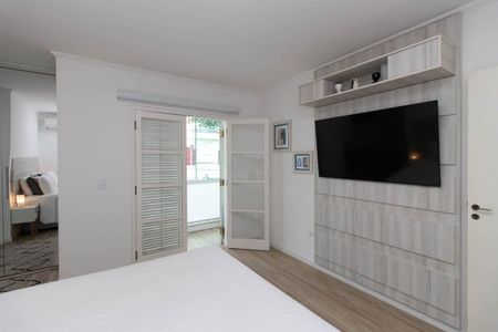 Casa à venda com 131m², 3 quartos e 2 vagas Casa à venda com 131m², 3 quartos e 2 vagasQuarto 1