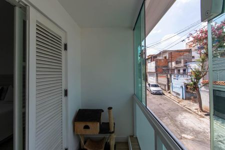 Casa à venda com 131m², 3 quartos e 2 vagas Casa à venda com 131m², 3 quartos e 2 vagasVaranda - Quarto 1