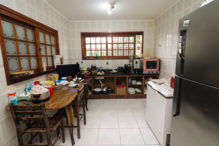Casa à venda com 200m², 3 quartos e 2 vagasCozinha