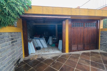Casa à venda com 200m², 3 quartos e 2 vagasGaragem