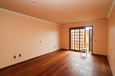 Casa à venda com 200m², 3 quartos e 2 vagasQuarto Suíte