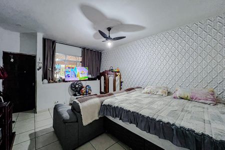 Casa à venda com 100m², 2 quartos e 1 vagaSala