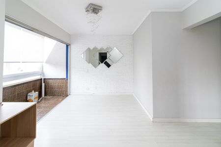 Apartamento para alugar com 74m², 3 quartos e 1 vagaSala