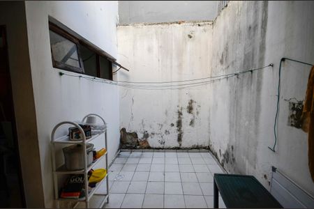 Casa à venda com 640m², 8 quartos e 3 vagas Casa à venda com 640m², 8 quartos e 3 vagasÁrea de Serviço