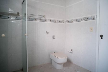 Casa à venda com 400m², 3 quartos e 5 vagasBanheiro 1