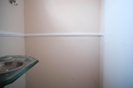 Casa à venda com 400m², 3 quartos e 5 vagasBanheiro 2