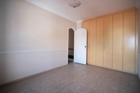 Casa à venda com 400m², 3 quartos e 5 vagasQuarto 3