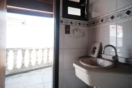 Casa à venda com 400m², 3 quartos e 5 vagasBanheiro de Serviço