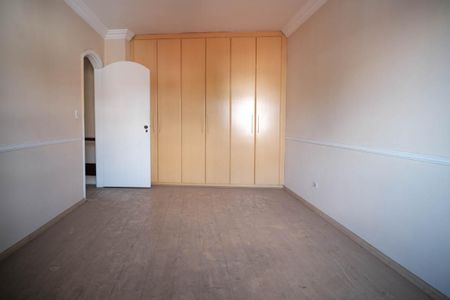 Casa à venda com 400m², 3 quartos e 5 vagasQuarto 3