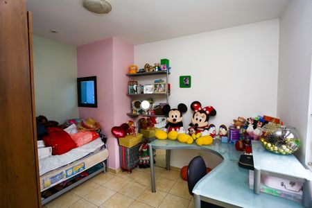 Casa de condomínio à venda com 293m², 3 quartos e 5 vagasEscritório