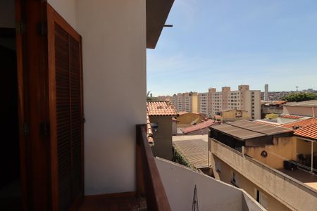 Casa à venda com 147m², 3 quartos e 2 vagasSacada da Suíte