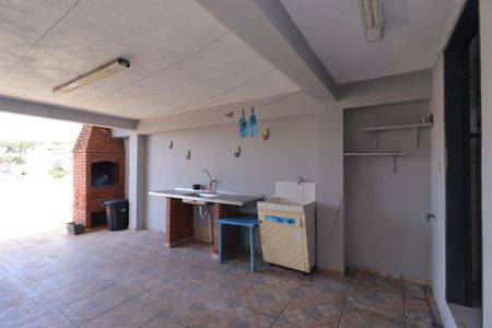 Casa à venda com 147m², 3 quartos e 2 vagasÁrea de Serviço