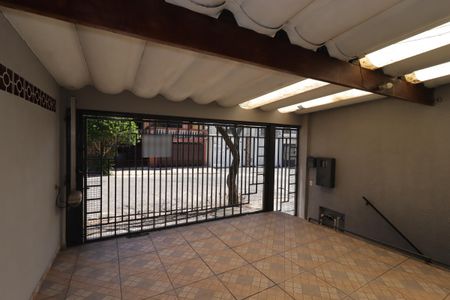 Casa à venda com 147m², 3 quartos e 2 vagasGaragem