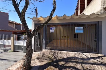 Casa à venda com 147m², 3 quartos e 2 vagasFachada com a Plaquinha MTXM-504